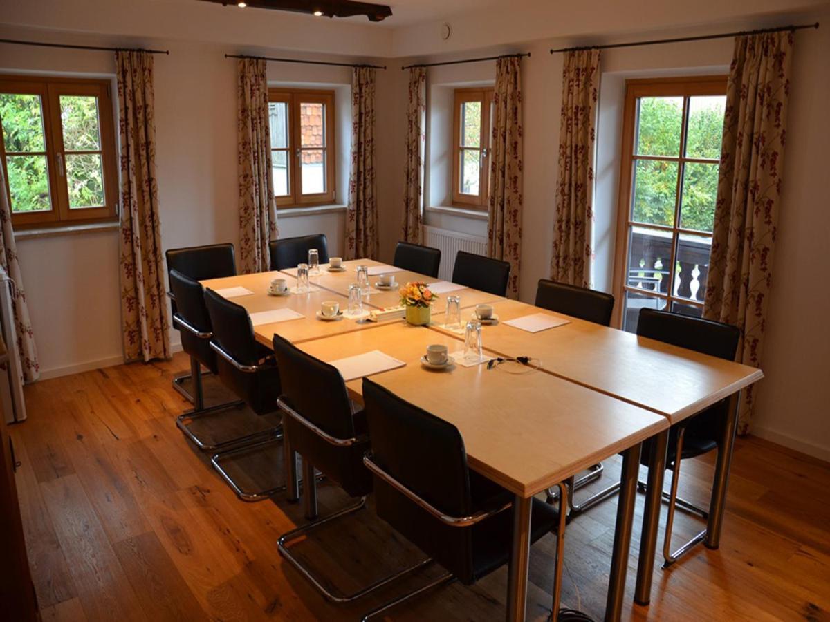 Landhof Angstl - Gaestezimmer Und Tagungsraum Höslwang Εξωτερικό φωτογραφία